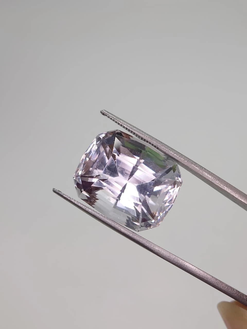 28.5ct Natural Morganite in Fancy Cut from Madagascar — view 3